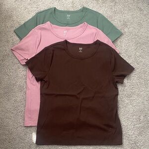 GAP Trio of Ribbed Tees in Brown, Pink, and Green